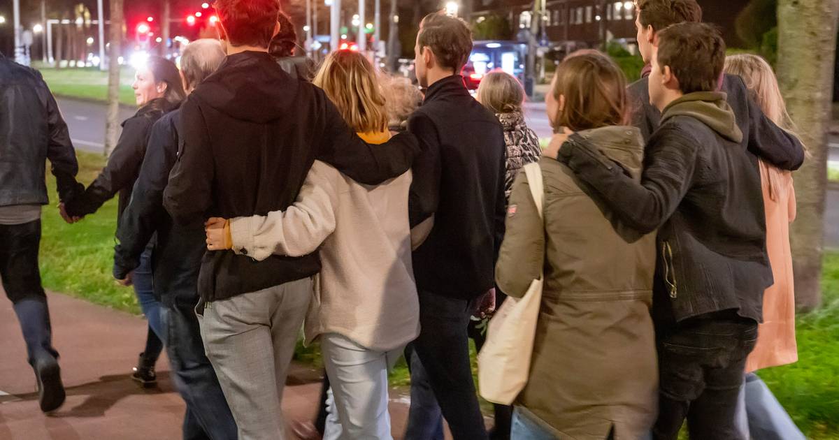 Breda eert leven Zander (23) met stille tocht ‘De hemel is een ster rijker, alleen veel te