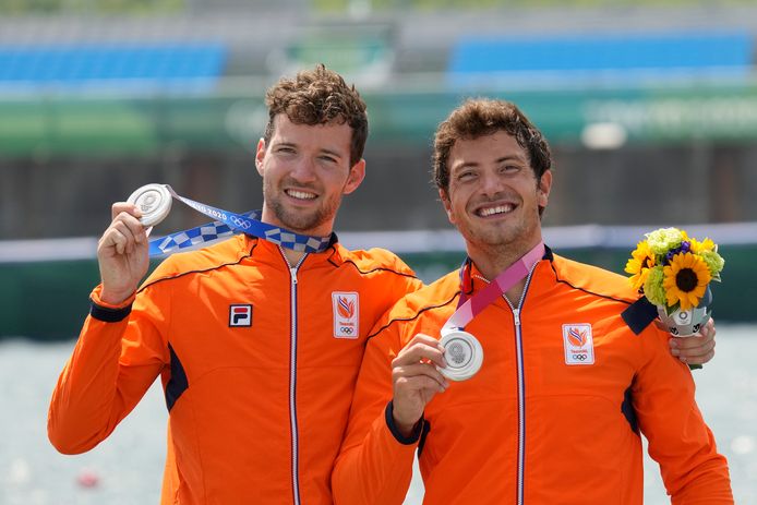 Zilver: Melvin Twellaar en Stefan Broenink (roeien, dubbeltwee, mannen)