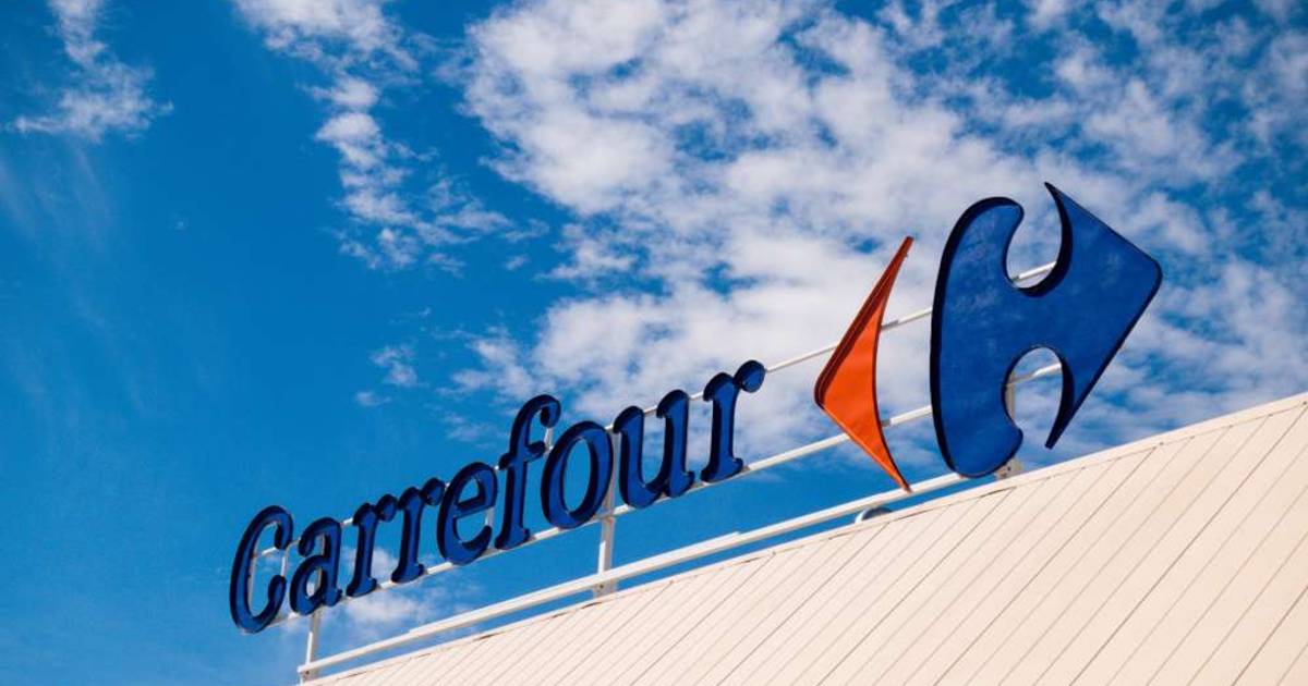 Un Homme De 56 Ans Vole Huit Bouteilles D Alcool Chez Carrefour Pour Payer La Caution De Son Appartement Faits Divers 7sur7 Be