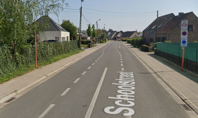 BONHEIDEN - De Schoolstraat in Bonheiden.