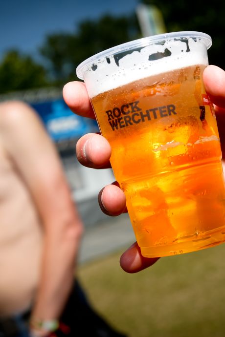 Dès 2024, Tomorrowland, Rock Werchter et le Graspop ne pourront plus utiliser de gobelets jetables