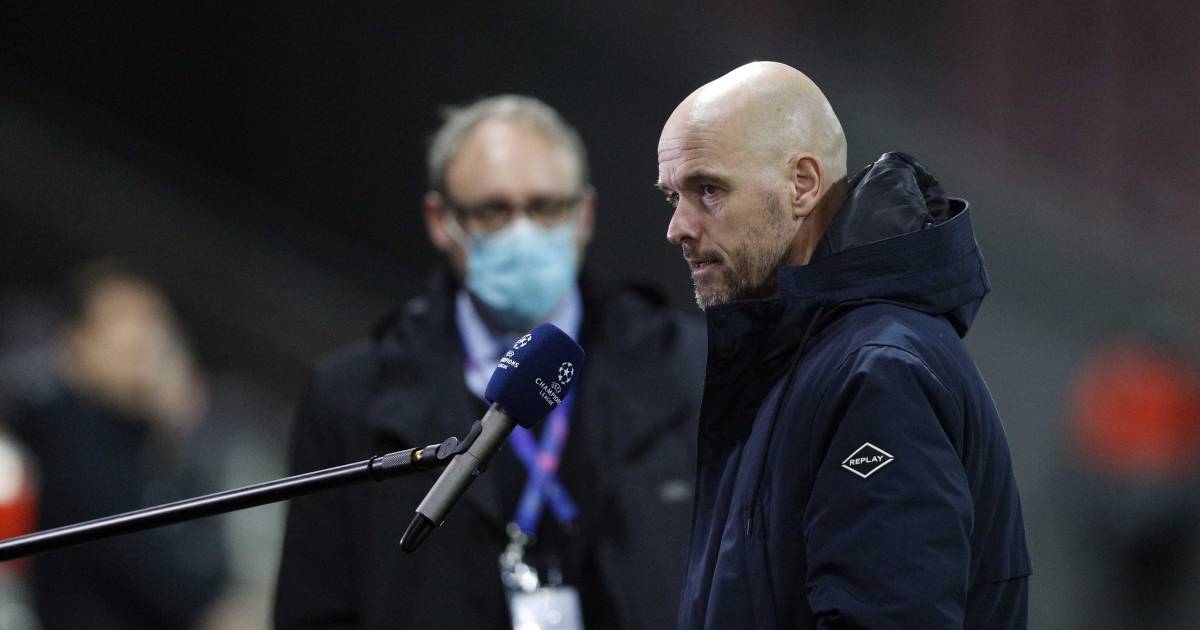 Ten Hag beleeft krankzinnige dagen: 'Het ging alle kanten ...