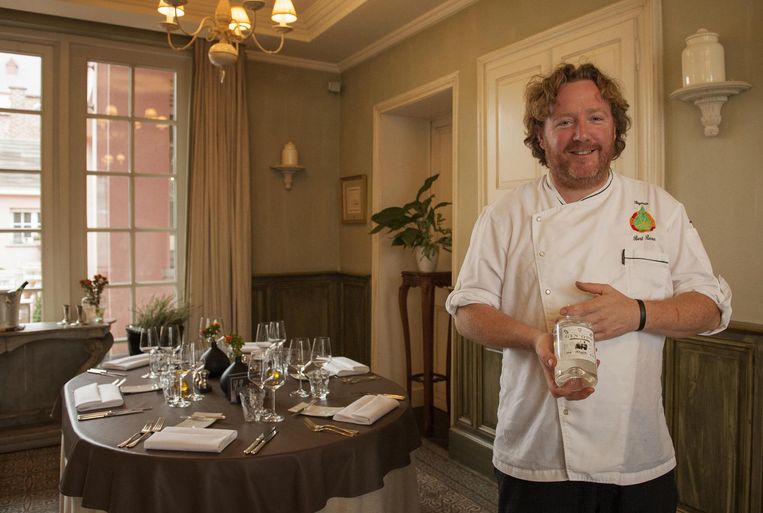 Poperingse gin '100 WestVlaams' Poperinge Regio HLN