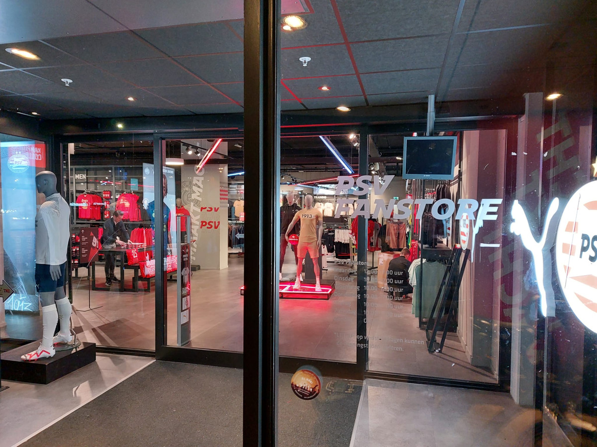 PSV maakt er één groot voetbalfeest van: dit zijn de beelden van de ...