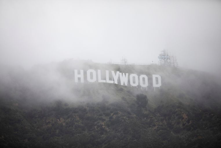 Het Hollywood Sign in Los Angeles is nog amper zichtbaar. Beeld REUTERS
