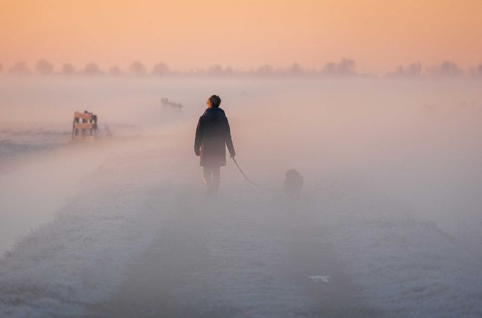 Foto ter illustratie. Het KNMI heeft voor vanochtend code geel afgegeven wegens dichte mist.