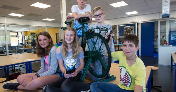 Hardenbergse vakkanjers bedenken de fietspowerbank | Hardenberg - De Stentor