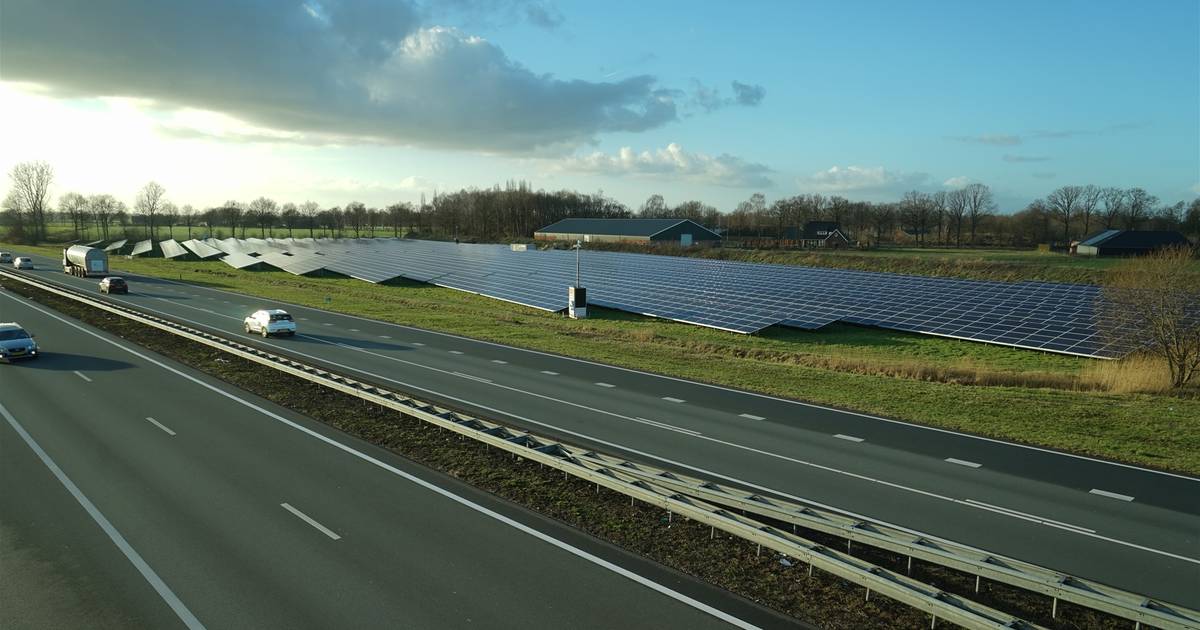 Gezocht Grond Voor Parelketting Van Zonnevelden Langs De A35n35 Almelo Destentornl 3114