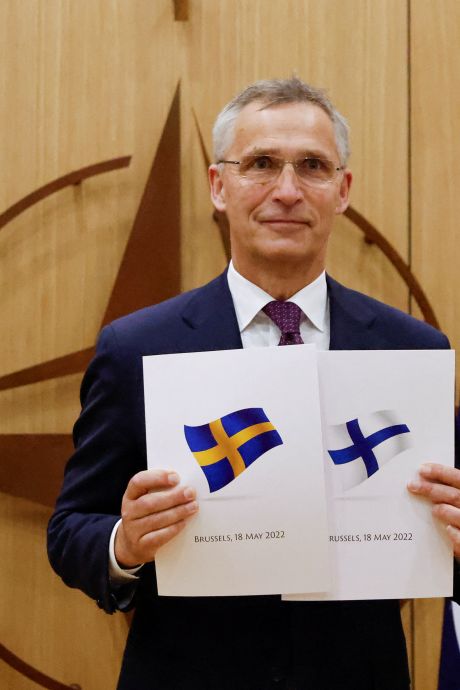 La Finlande et la Suède ont officiellement déposé leur demande d'adhésion à l'Otan