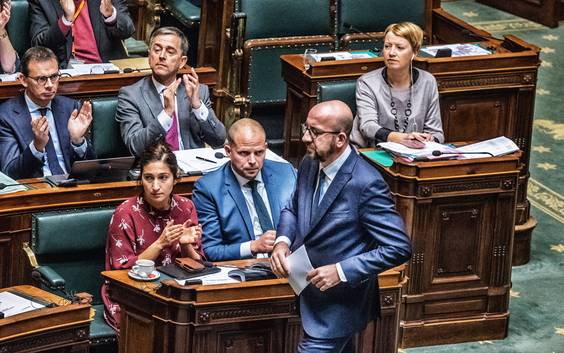 Het water tussen N-VA en de rest van de regering is dieper dan ooit