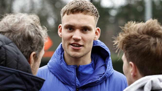 Debutant Bart Verbruggen wil zich laten zien aan Ronald Koeman: ‘Ben hier niet op schoolreisje’ 