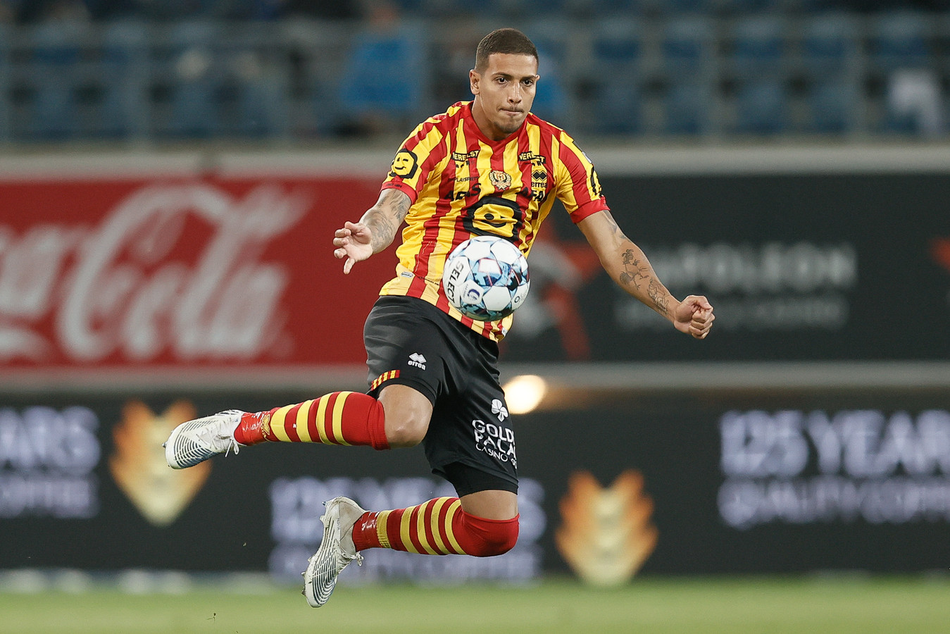 Vinicius Souza eerder deze maand in het shirt van KV Mechelen.