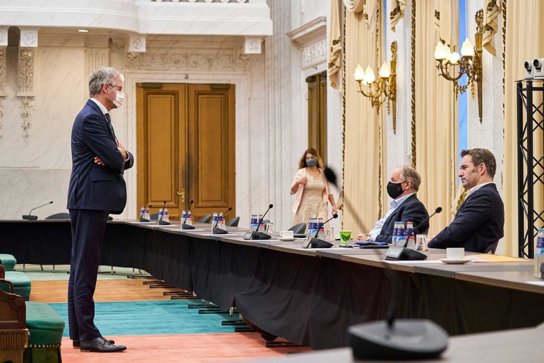 Minister Arie Slob (basis- en voorgezet onderwijs) tijdens het debat met de Tweede Kamer over burgerschapsonderwijs. Beeld ANP