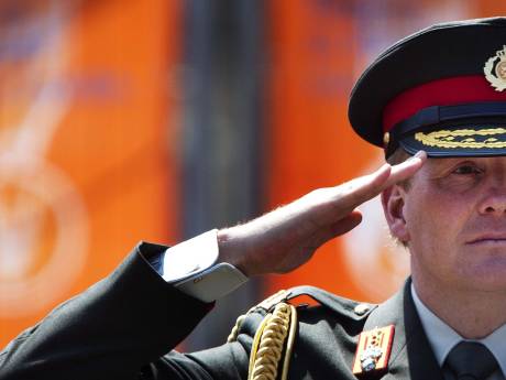 Willem-Alexander, l'ancien "prince pils" bientôt roi des Pays-Bas
