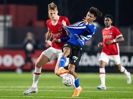 Mager FC Eindhoven pakt punt bij Jong AZ dankzij Dahlhaus en het muurtje