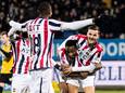 Dani Mathieu wordt bejubeld nadat hij Willem II tegen FC Eindhoven op 2-0 heeft gezet.