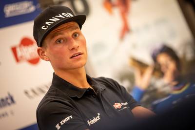 Gretige Mathieu van der Poel duikt met ambitie het veld in: “Als ik start, is het om te winnen”