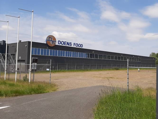 ‘Is de Westkade in Sas van Gent wel geschikt voor de komst van een groot distributiecentrum?
