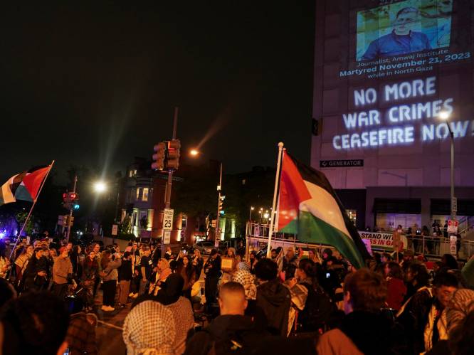 LIVE MIDDEN-OOSTEN. Honderden demonstranten bij Correspondents' Dinner in Washington