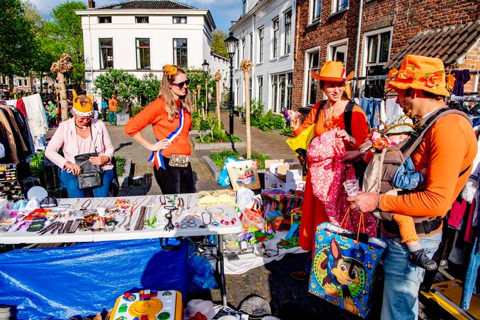 werkzaamheid Nylon mentaal Koningsdag is weer 'woningsdag': zo (ver)koop je toch tweedehands spullen |  Wonen | AD.nl