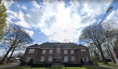 Woonzorg wil af van ‘onrendabel’ Postel Staete in Keijenborg, gemeente is tegen: ‘Woningen behouden 