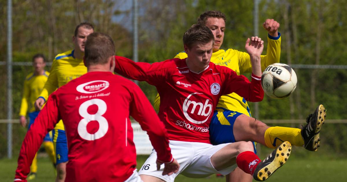 'Scheidsrechter is bang' en staakt duel EMM Randwijk - Nijmegen ...