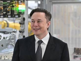 Musk verkoopt 8 miljard euro aan Tesla-aandelen na Twitter-bod