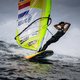 Windsurfer Badloe vestigt met drie wereldtitels op rij uniek record
