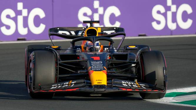 Herstelde Max Verstappen laat er geen gras over groeien en slaat meteen flink gat