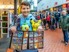 Uur in de rij voor Pokémonwinkel in Utrecht: ‘Het loopt allemaal beetje uit de hand met de populariteit’