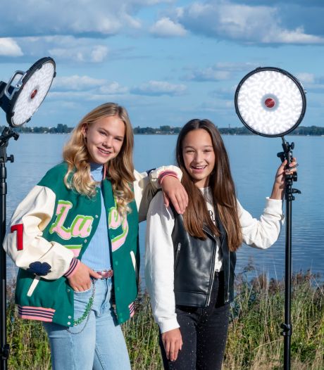 Deze meiden uit Harderwijk en Zeewolde staan in de finale van het Junior Songfestival: ‘Dit komt nooit meer terug’