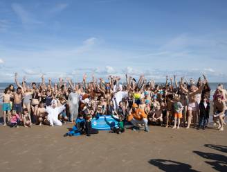 Surfers Paradise organiseert zondag gratis Paasduik voor ‘ijsberen’