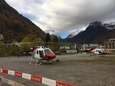 In de Zwitserse Alpen pakken treinreizigers voor even de helikopter