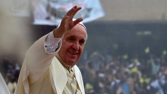 Le pape dénonce "l'injustice atroce" des bidonvilles africains