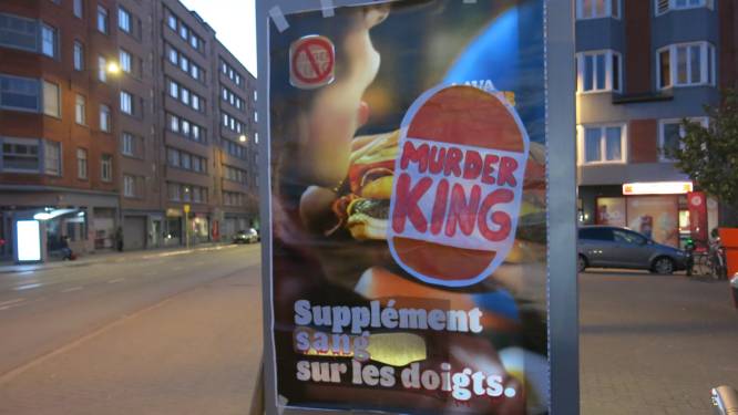“Murder King”, “Ta santé, leur choix”: des militants liégeois détournent des pubs pour la malbouffe