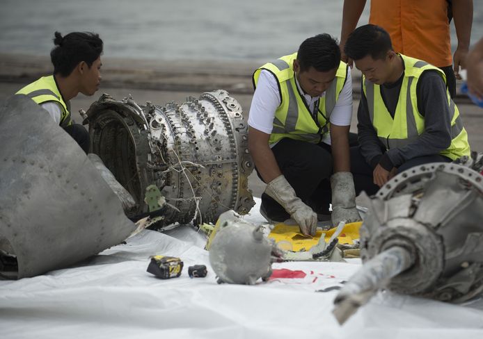 Uit nieuw onderzoek blijkt dat de Boeing 737 van Lion Air ,niet luchtwaardig’ was toen het op 29 oktober vlak na opstijgen neerstortte in zee.
