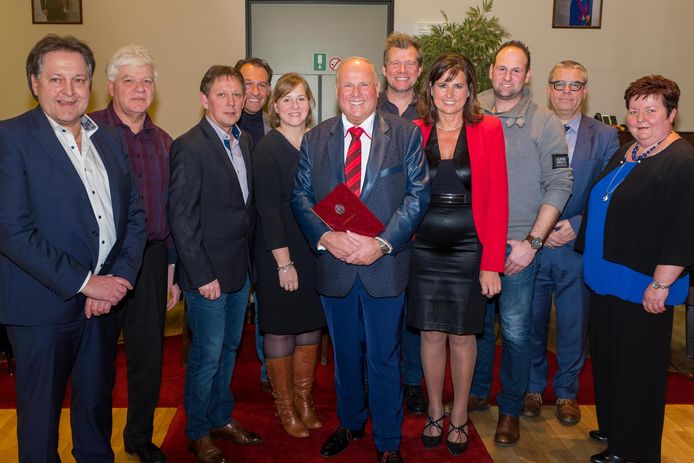 Julien Dekeyser ontving, in aanwezigheid van zijn familie, het ereburgerschap uit handen van het Boortmeerbeekse schepencollege.