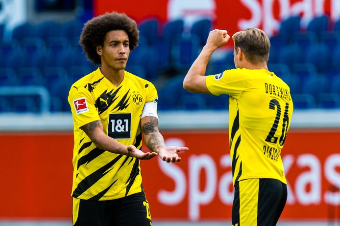 Axel Witsel en Dortmund mogen ook volgend seizoen vijf wissels doorvoeren.