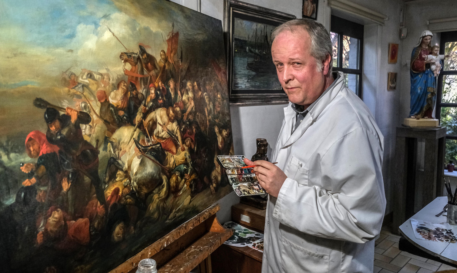 Schilderij rond Guldensporenslag wordt in ere hersteld en krijgt plaats