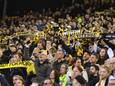 Vitesse-supporters op de tribune van GelreDome tijdens de wedstrijd van de Arnhemmers tegen PSV, afgelopen zondag.