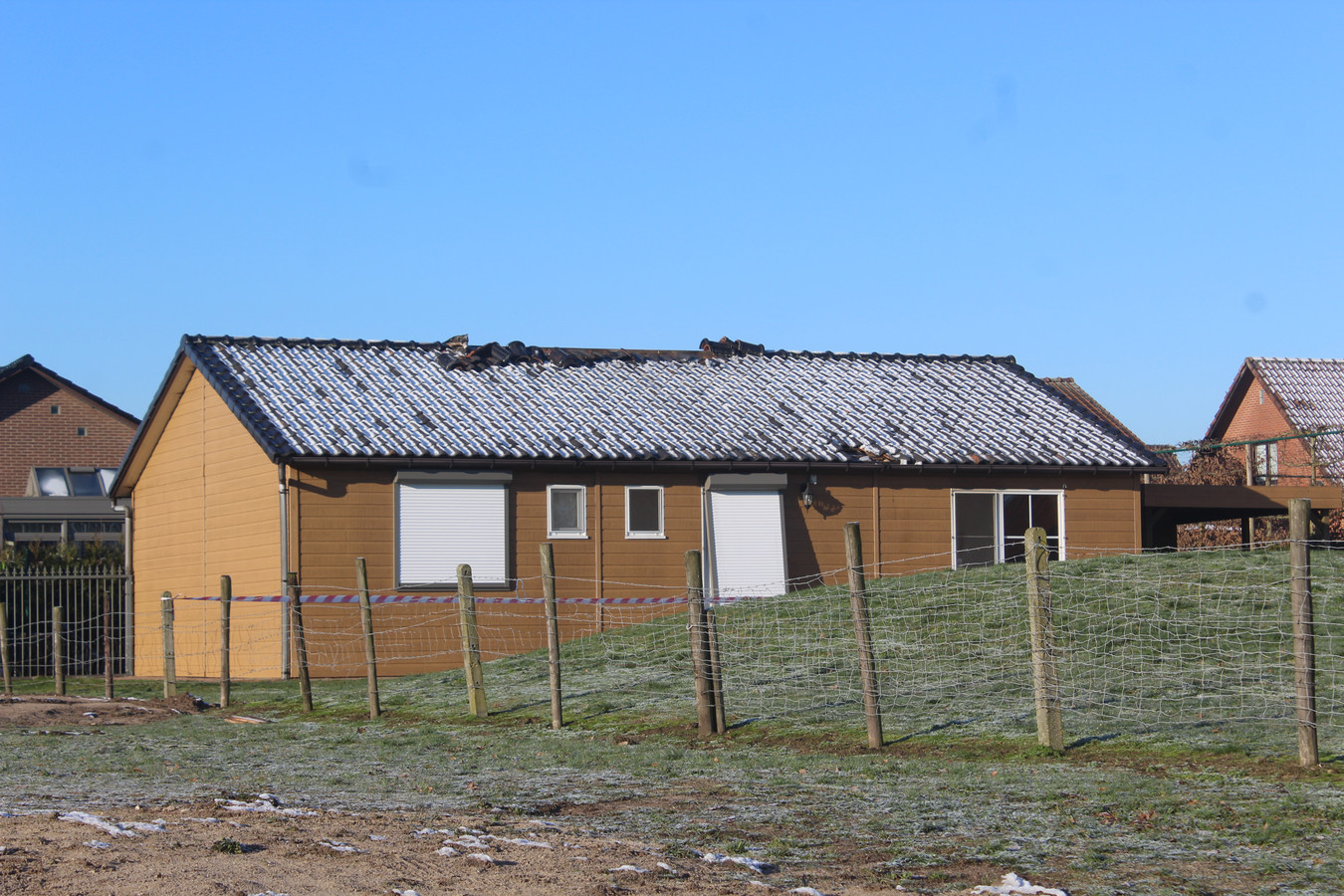 Politie onderzoekt verdachte brand in Oudsbergen Foto hln.be