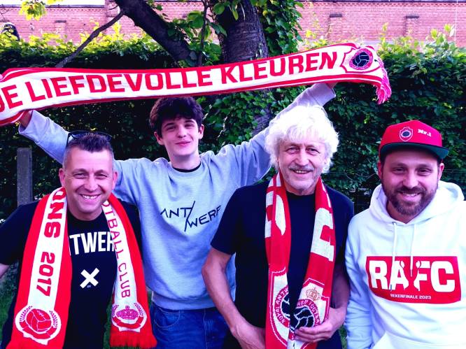 ANTWERPGEKTE IN DE KEMPEN: Drie generaties bij familie Smets dromen van landstitel: “Wie weet zien we dan volgend jaar Messi op de Bosuil”