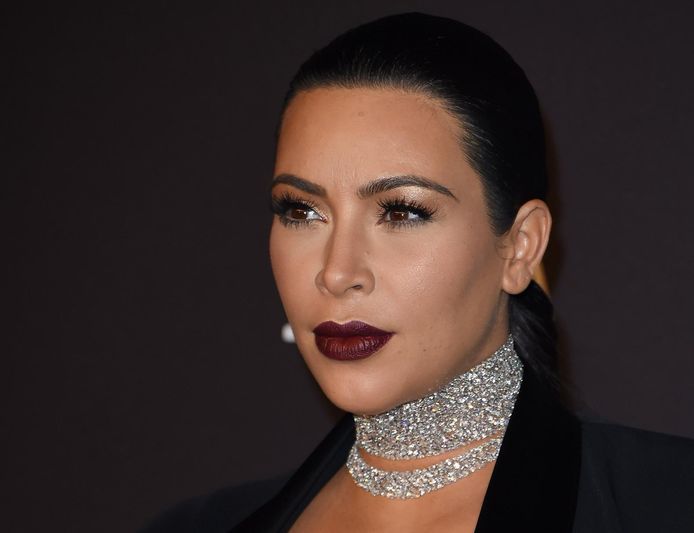 Kim Kardashian (Het is onbekend of het om deze halsband gaat)