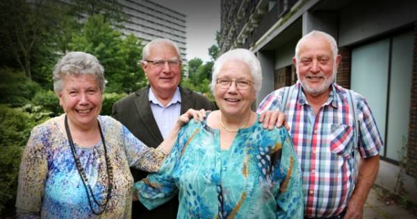 Laatste eresaluut voor Dreumelnaar Hendrik Verbruggen en zijn Cornelia