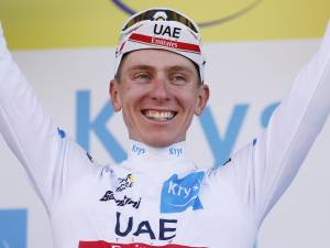 Emirates sponsort ‘Pogi’ maar in Dubai is wielrennen als fierljeppen in Botswana