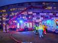 Bewoner zwaargewond bij uitslaande brand in flat, politie vermoedt brandstichting