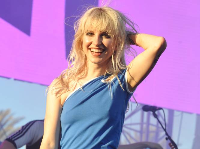 Paramore-ster Hayley Williams waarschuwt fans: ‘Stem je op Ron DeSantis, dan ben je dood voor mij’