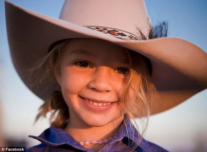 Dolly was model voor een Australisch hoedenmerk.