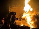 Vlammenzee na Oekraïense aanval op oliedepot in Luhansk