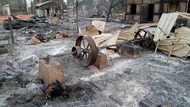Soldaten van junta Myanmar steken honderden woningen in brand tijdens raids